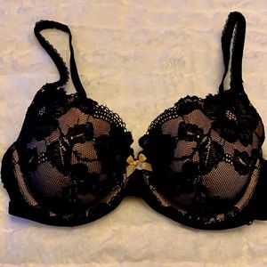 Victoria’s Secret Lace bra